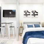 317-4C New Modern 1Br W&D Walk To Central Park