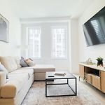Stylish 3Br Luxury Retreat In The Heart Of Fidi