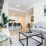 Stylish 3Br Luxury Retreat In The Heart Of Fidi