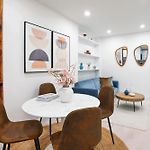 48 Midtown West Apt