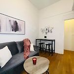 The Hudson Inn & Suites