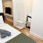 Time Square Port Authority Hudson Yard Midtown West Super Convenient 1St Floor 1-Bedroom Apt