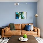 Landing Modern 2Bd Rooftop Lounge Gym