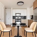 Blueground Long Island City Washer Nr Gantry Plaza Nyc-2022
