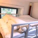 Private Room With Shared Bath On Union Square 11