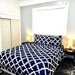 3 Bedrooms Apt 2 Stops To Manhattan !