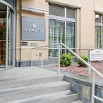 Lic 1Br W Wd Elevator Doorman Nr E River Nyc-764