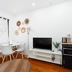 Chic One Bedroom Retreat In Downtown Manhattan