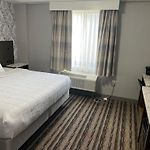 The Essence Hotel At Jfk