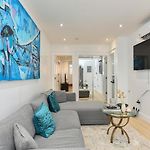 Modern Chic 3Br-Heart Of Fidi Seaport
