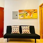 Quiet Les Designer Retro-Chic Apt Near Everything