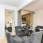 Luxury 3Br Waterfront Escape In Fidi Seaport