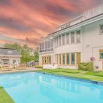 Bayside Queens 6Br Gated Home With Private Heated Pool Game Room And Water Views