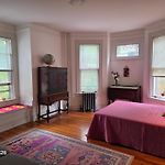 A Private Suite 15 Min From Manhattan
