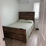 Cozy Queens Ny Stay Near Jfk Sleeps 4 Comfortable 3 Bedroom Home With Great Wifi Quiet Residential Location