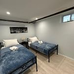 Minutes From Manhattan 2-Bedroom Apartments In Lic Astoria Queens