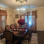 Luxury Pre-War Townhouse Bronx 5Br