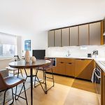 Luxury 1Br With Rooftop Gym & Laundry