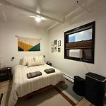 2Br Williamsburg Urban Retreat