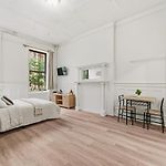 Spacious Washington Heights Studio Near Transit