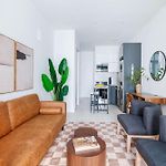 14-2B Brand New Modern 1Br Union Square Wd In Unit