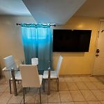 Queens Nyc Private One Bedroom Bathroom Kitchen