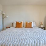 3Br Brooklyn Flatbush King Bed, 2 Queens 5 Min To Kings Theatre