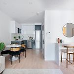 347-4A New 2Br Upper East Side W&D