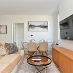 Urban Escape Bright 2Br 2Ba In Fidi