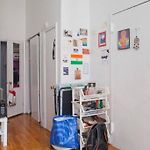 Small Budget Studio For X\'Mas In Manhattan