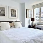 Pied-A-Terre In The Sky