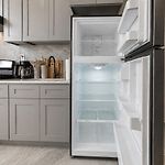 Stylish Apartment Near Airport By Train Easy Access To Manhattan