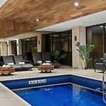 Rove Travel - Marmara Place 1103 - Studio Loft