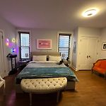 Large Nyc 3 Bedroom Perfect For Families