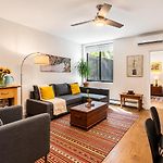 Stylish Harlem Duplex With Private Patio Near Central Park