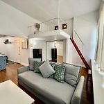 Great Home Apt In New York Next To Time Square