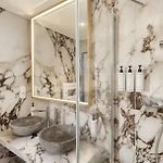 Beautiful Apartment Near Subway