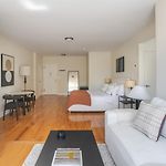 Blueground Lenox Hill View Nr Central Park Nyc-2256