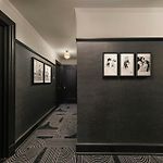 The Algonquin Hotel Times Square, Autograph Collection