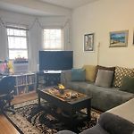 Classical American House 4