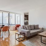 Blueground Midtown West Gym Balcony Ac Nyc-1541