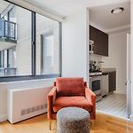 Blueground Midtown West Gym Balcony Ac Nyc-1541