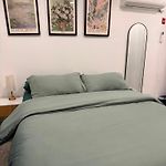 The Broadway Escape - Private Room In Times Square