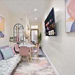 2 Bedroom Stylish Getaway
