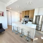 5 Mins To Midtown Luxury Corner 2Br2Ba Apt With Fabulous City View