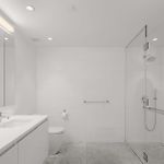 Embassy II 24Th Floor 2Br With Doorman Gym Pool