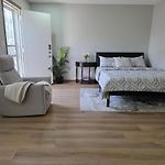 Private Room & Bath In Bronx Home