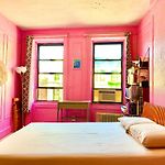 Big Room In Little Italy, Chinatown, Soho, Tribeca, Nyc