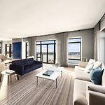 Cozy Apartment With Scenic View