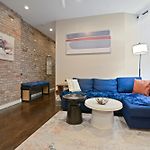 3 Bd Stylish Home In Manhattan
